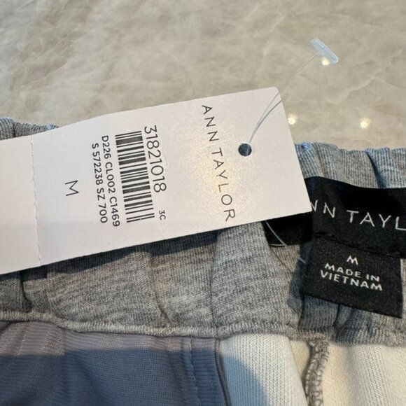 NWT Ann Taylor The Easy Ankle Pant - Picture 5 of 8
